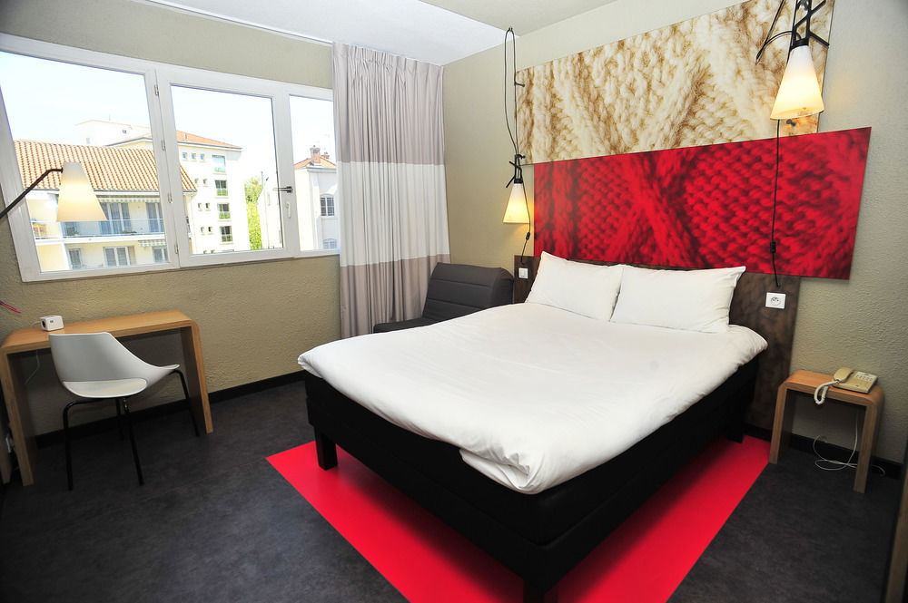 Ibis Lyon Centre Hotel Exterior photo